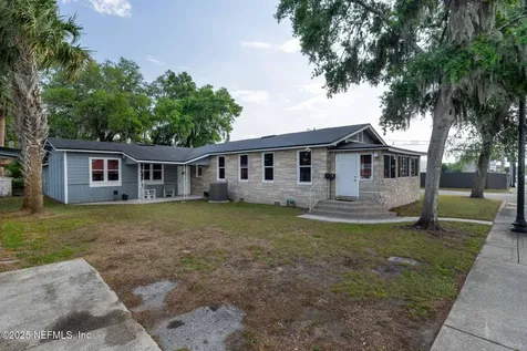 6108 Arlington Road Jacksonville FL 32211