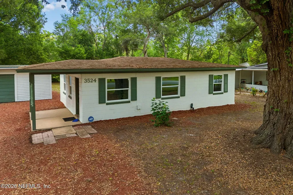 3524 Centerhill Drive N Jacksonville FL 32254