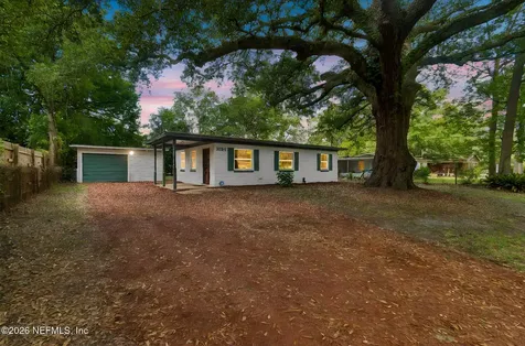 3524 Centerhill Drive N Jacksonville FL 32254