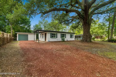 3524 Centerhill Drive N Jacksonville FL 32254