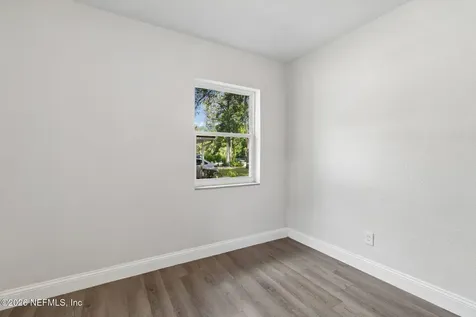 3524 Centerhill Drive N Jacksonville FL 32254