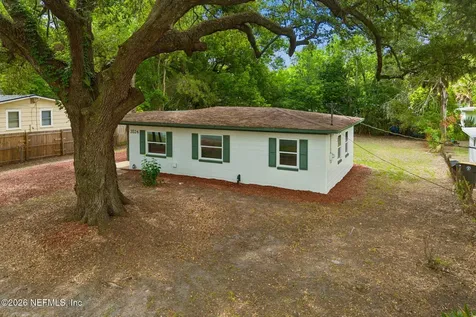 3524 Centerhill Drive N Jacksonville FL 32254