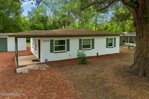 3524 Centerhill Drive N Jacksonville FL 32254