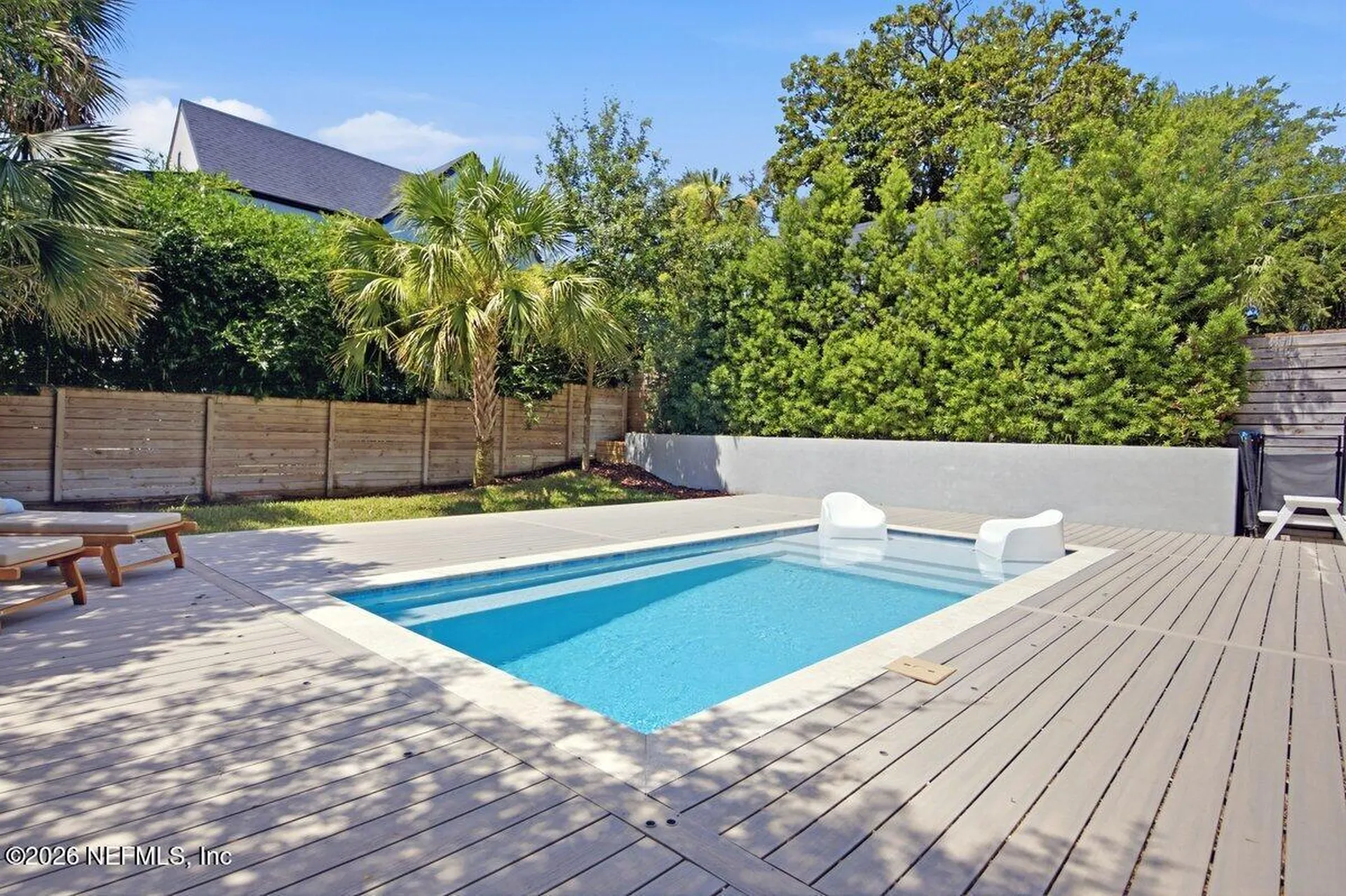 370 8th Street Atlantic Beach FL 32233