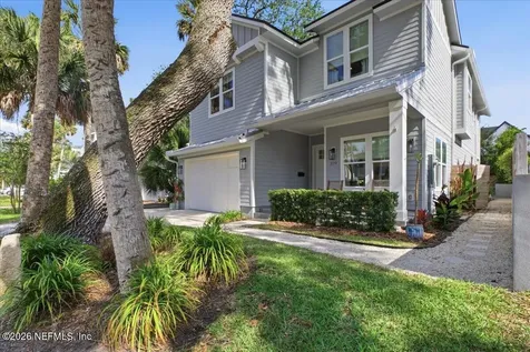 370 8th Street Atlantic Beach FL 32233