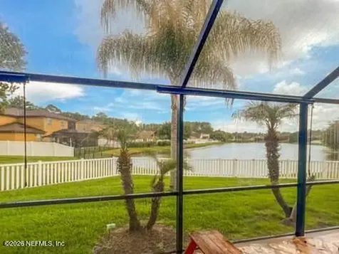 14289 Summer Breeze Drive E Jacksonville FL 32218