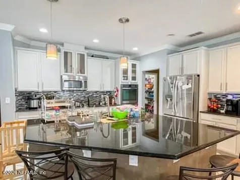 14289 Summer Breeze Drive E Jacksonville FL 32218