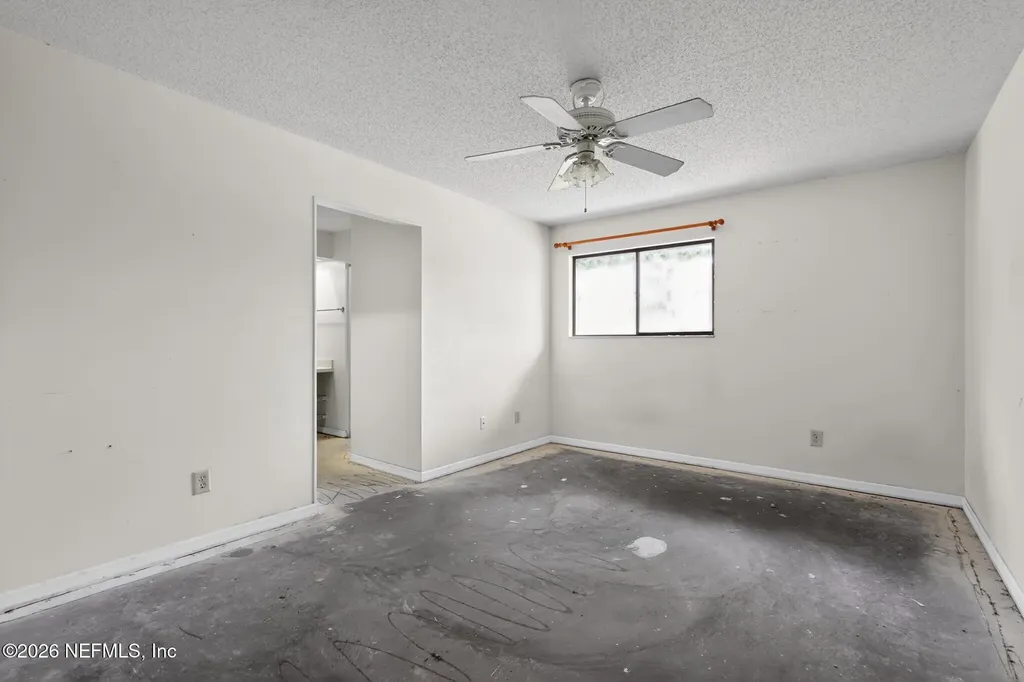 3801 Crown Point Road Jacksonville FL 32257