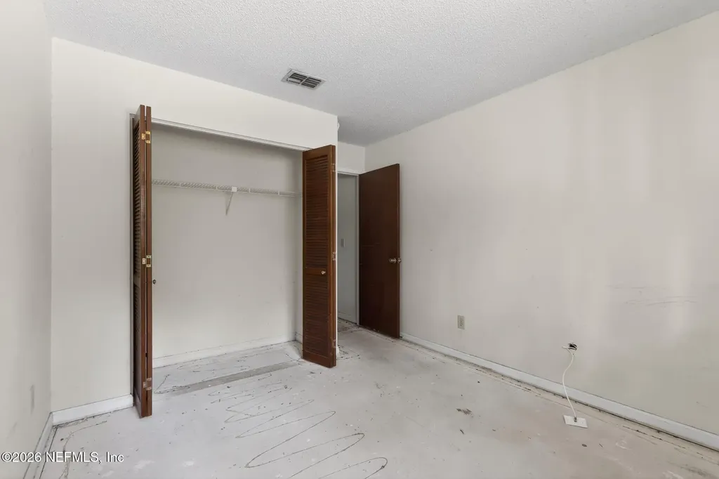 3801 Crown Point Road Jacksonville FL 32257