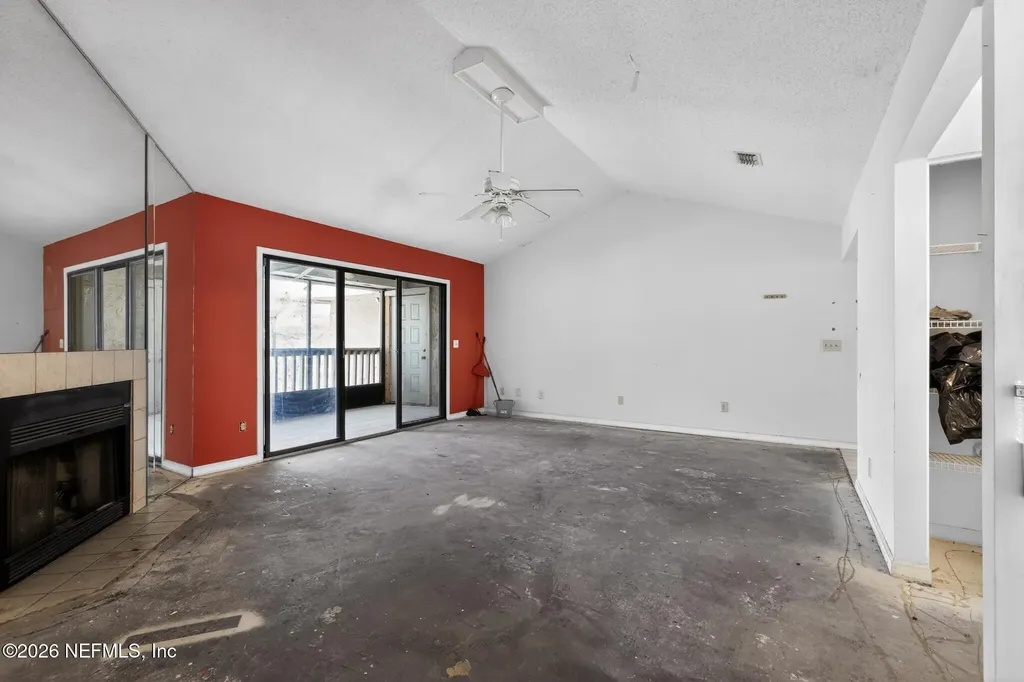 3801 Crown Point Road Jacksonville FL 32257