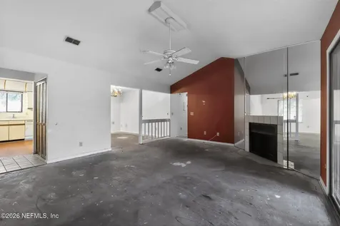 3801 Crown Point Road Jacksonville FL 32257