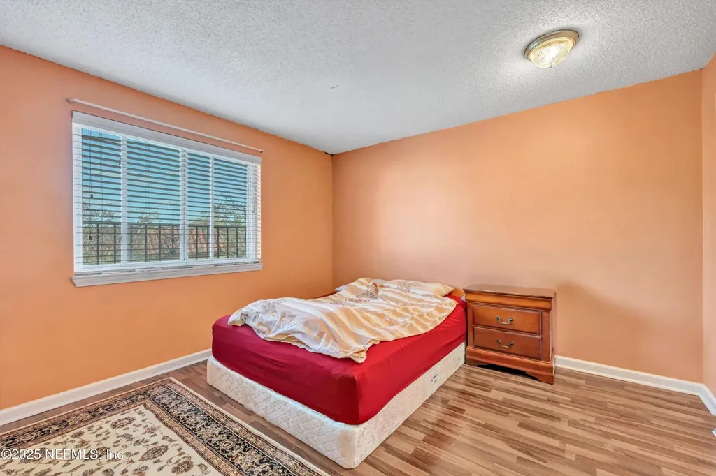 6528 Valerosa Court Jacksonville FL 32217