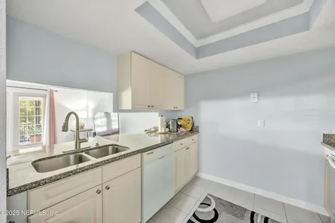6528 Valerosa Court Jacksonville FL 32217