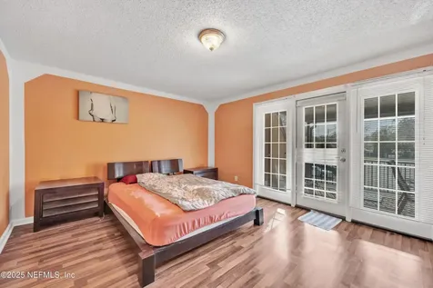 6528 Valerosa Court Jacksonville FL 32217