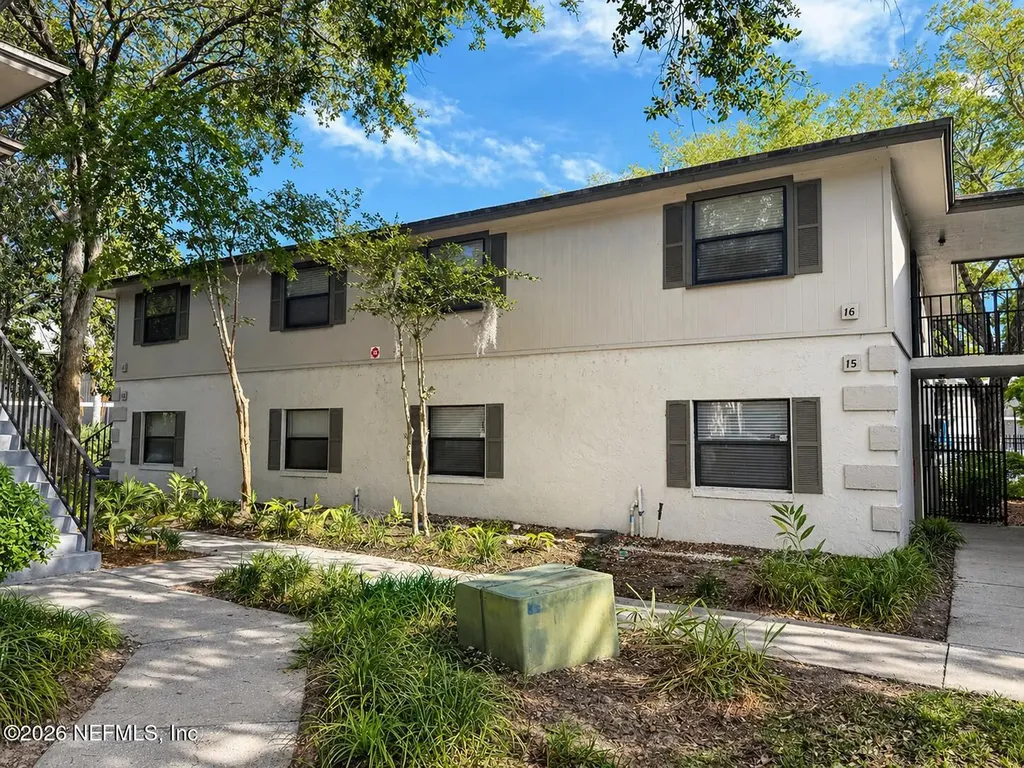 13 Navarra Court St. Augustine Shores FL 32086