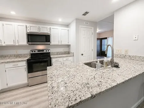 13 Navarra Court St. Augustine Shores FL 32086