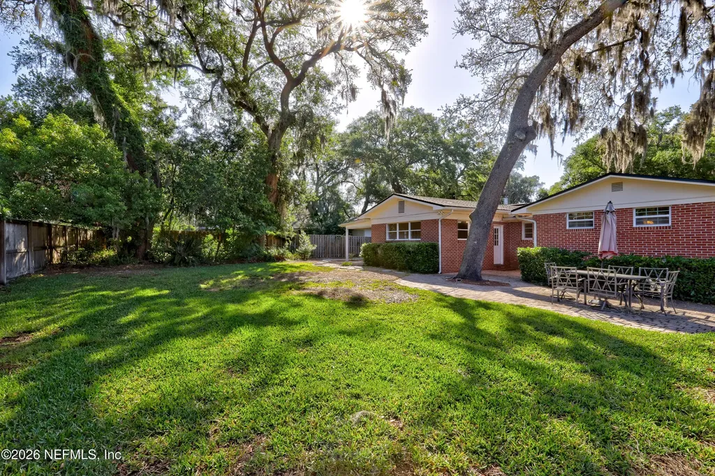 1367 Riverbirch Lane Jacksonville FL 32207