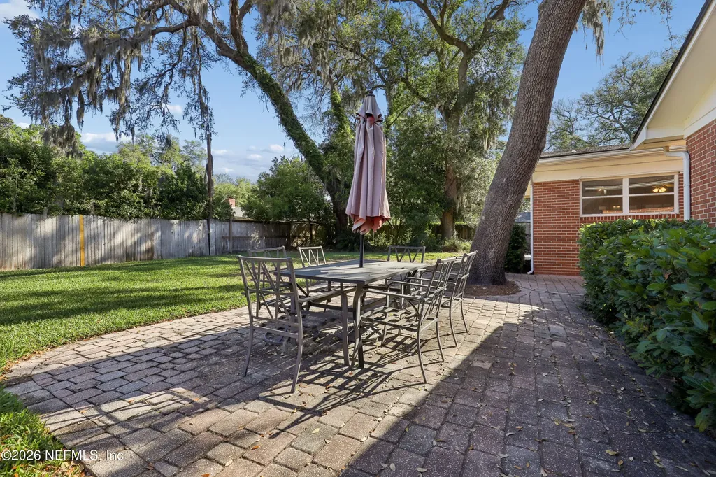 1367 Riverbirch Lane Jacksonville FL 32207