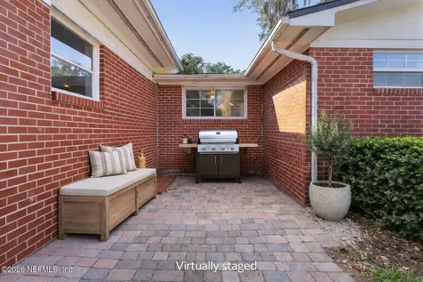1367 Riverbirch Lane Jacksonville FL 32207