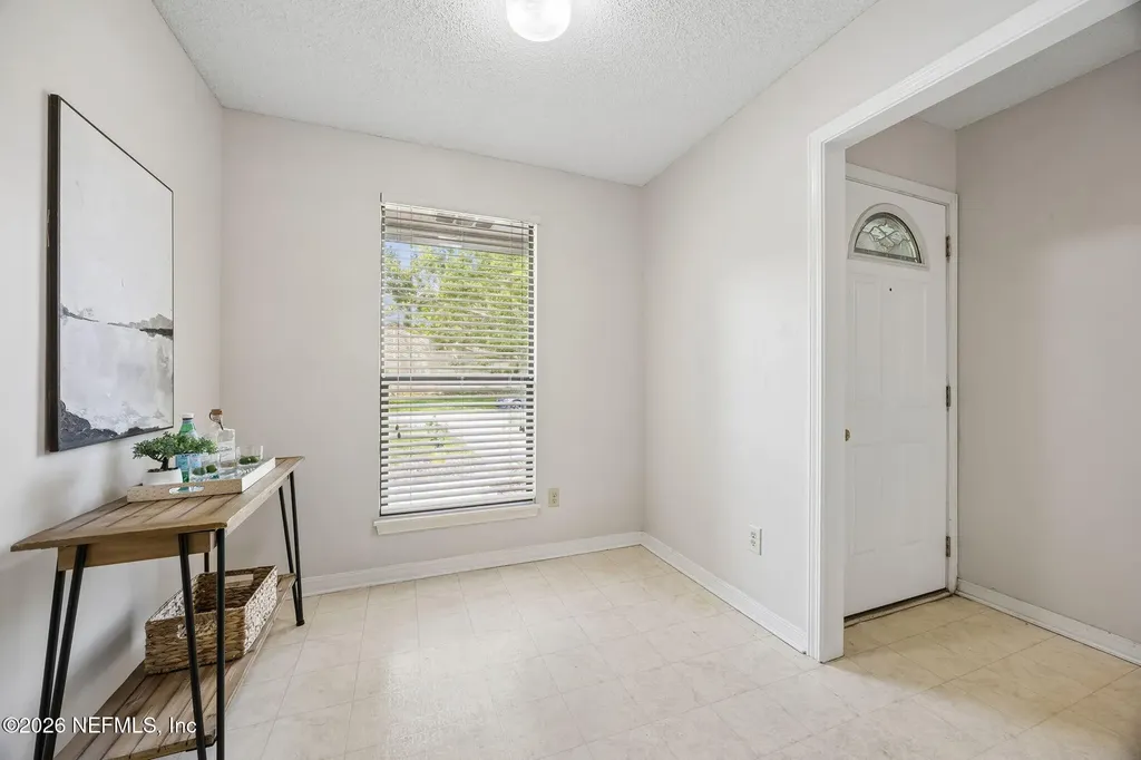1879 Oak Water Drive Jacksonville FL 32225