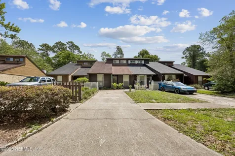 1879 Oak Water Drive Jacksonville FL 32225