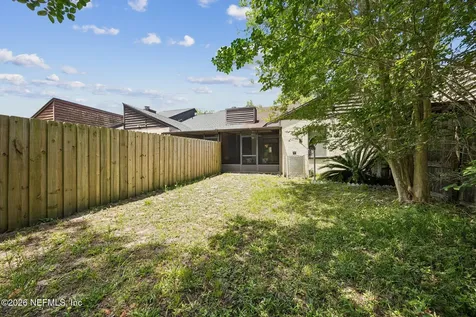 1879 Oak Water Drive Jacksonville FL 32225