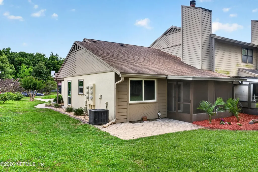 8137 Village Gate Court Jacksonville FL 32217