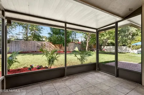 8137 Village Gate Court Jacksonville FL 32217