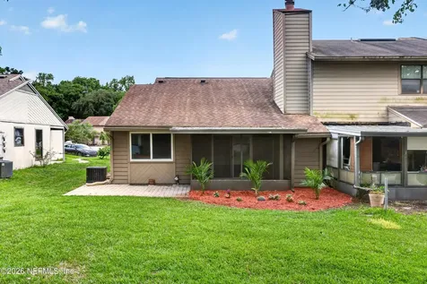 8137 Village Gate Court Jacksonville FL 32217