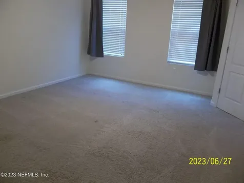 618 Servia Drive Jacksonville FL 32259