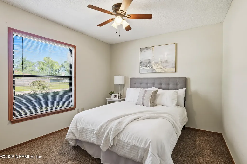 1820 Shannon Lake Drive Middleburg FL 32068