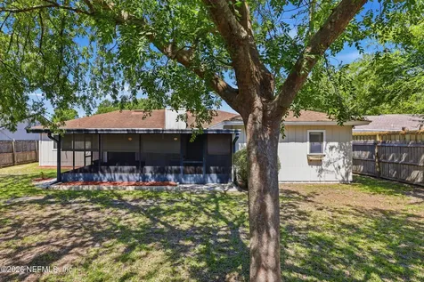 1820 Shannon Lake Drive Middleburg FL 32068