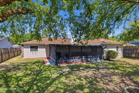1820 Shannon Lake Drive Middleburg FL 32068