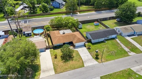 1820 Shannon Lake Drive Middleburg FL 32068