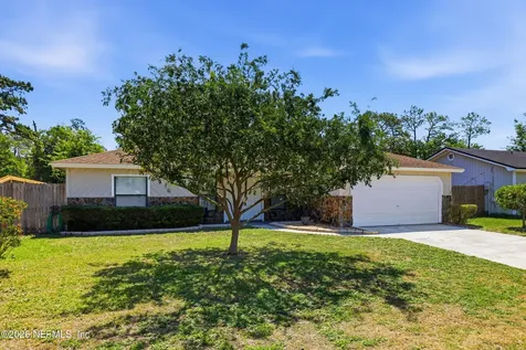 1820 Shannon Lake Drive Middleburg FL 32068