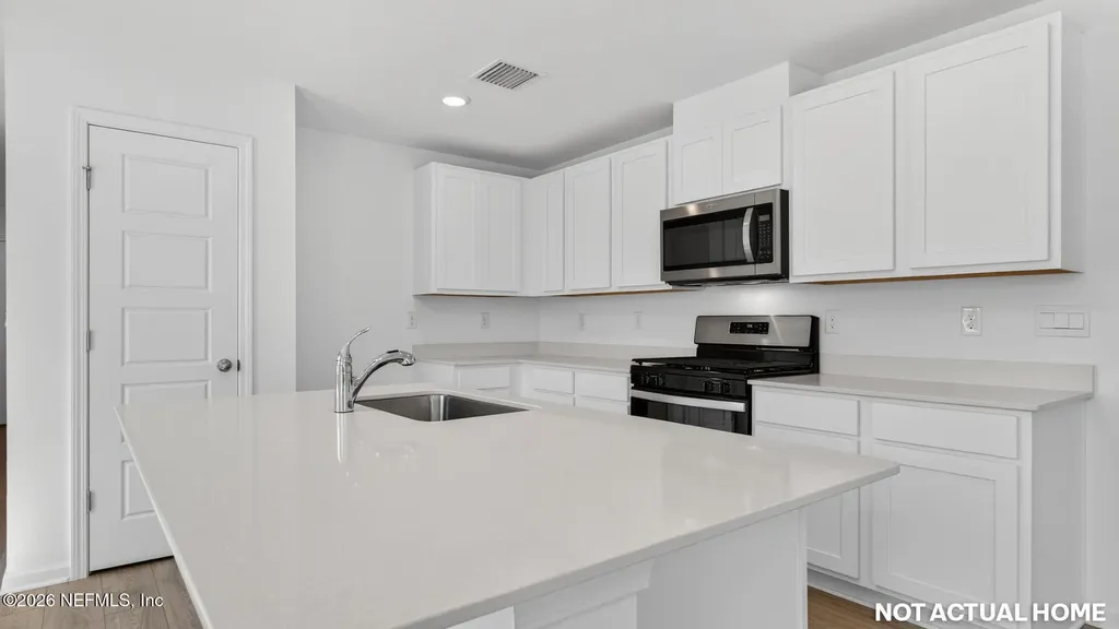 5337 White Grove Lane Jacksonville FL 32219