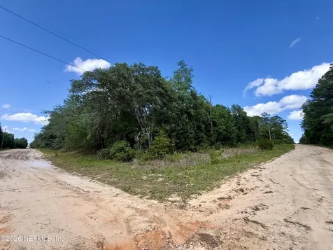 0140 Usina Avenue Interlachen FL 32148