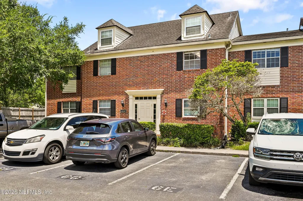 4915 Baymeadows Road Jacksonville FL 32217