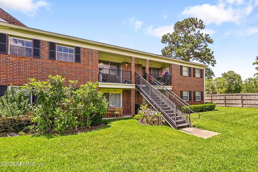 4915 Baymeadows Road Jacksonville FL 32217