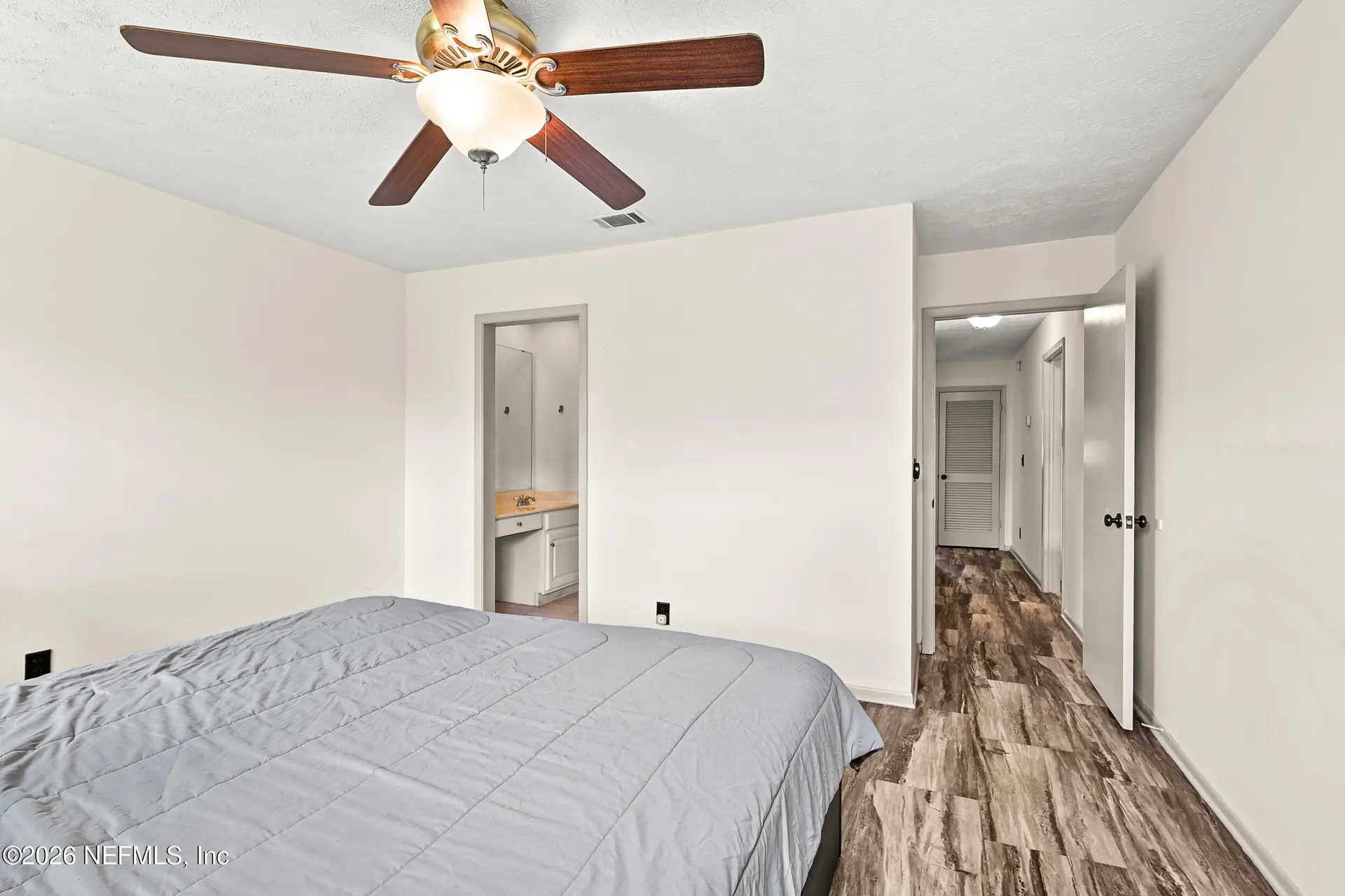 4915 Baymeadows Road Jacksonville FL 32217