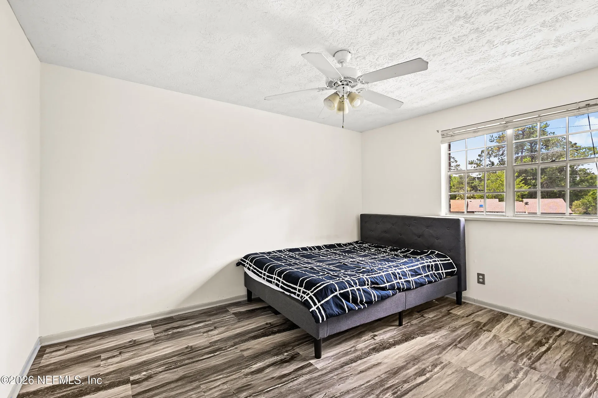 4915 Baymeadows Road Jacksonville FL 32217