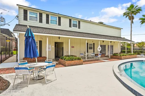 4915 Baymeadows Road Jacksonville FL 32217