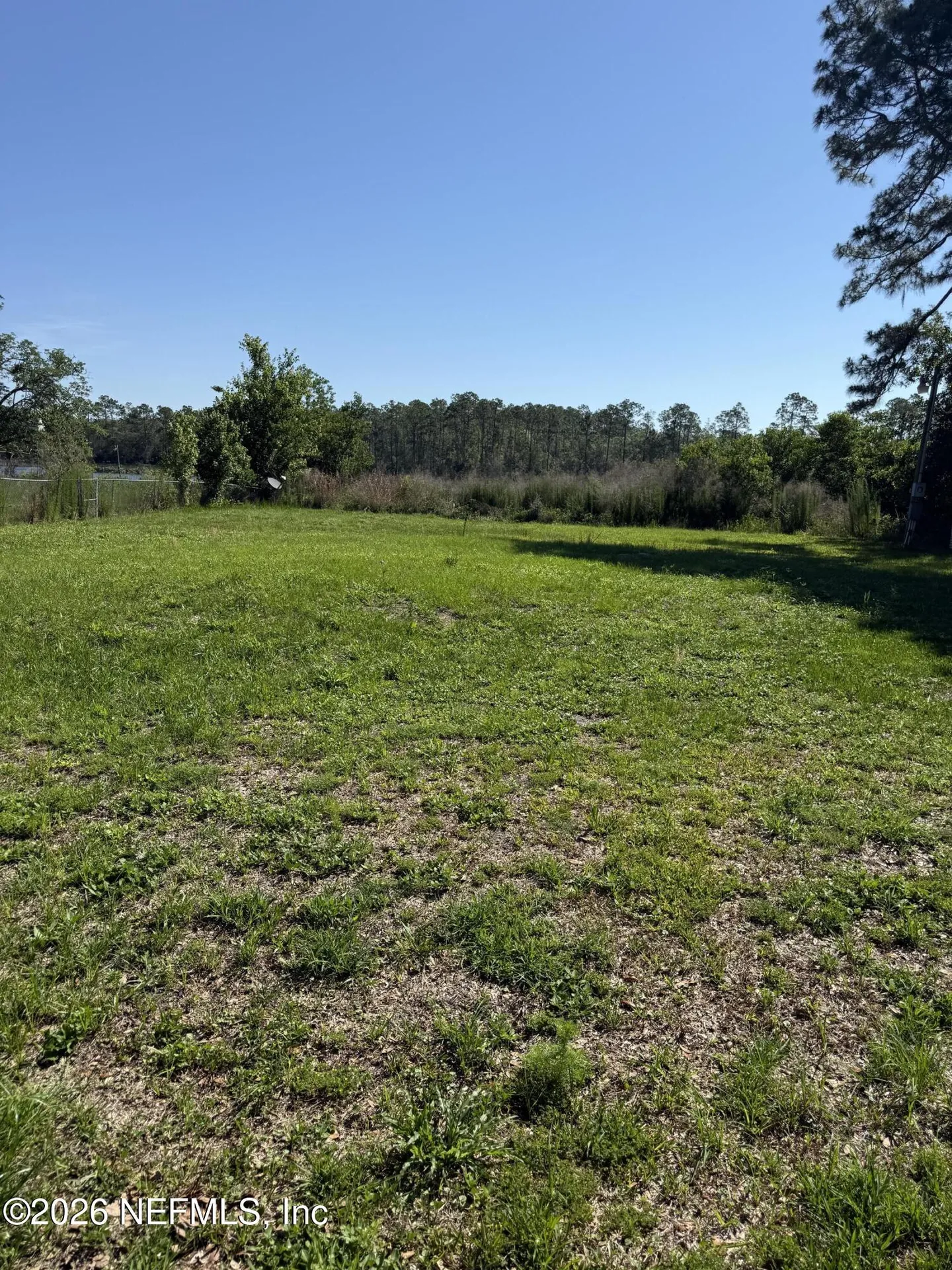 222 Lake Shore Road Interlachen FL 32148