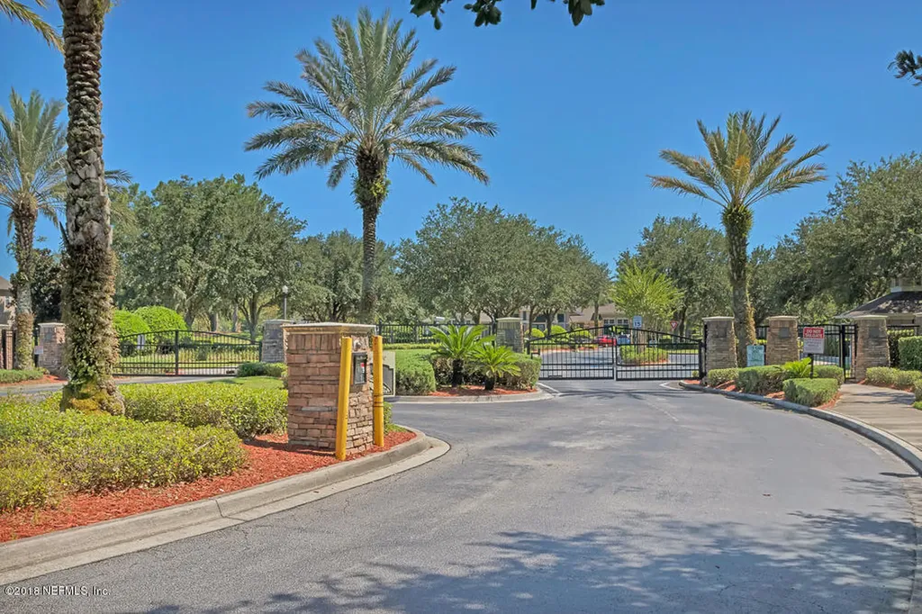 7990 Baymeadows Road E Jacksonville FL 32256