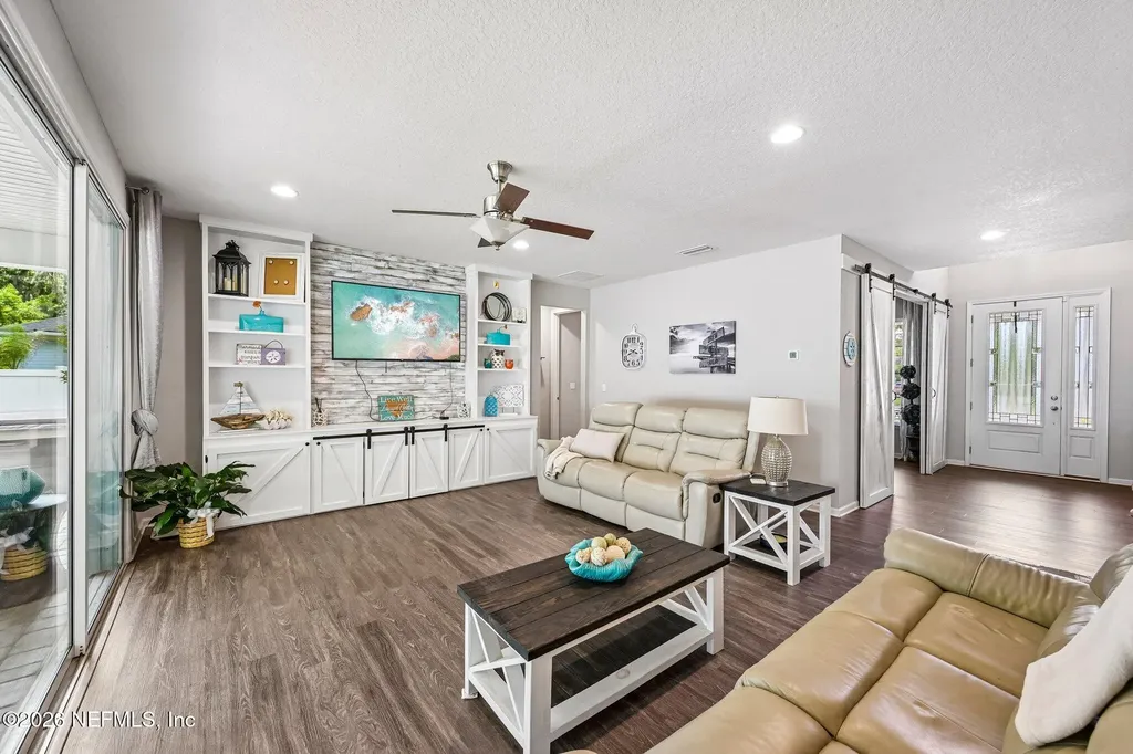 1919 Silo Oaks Place Middleburg FL 32068