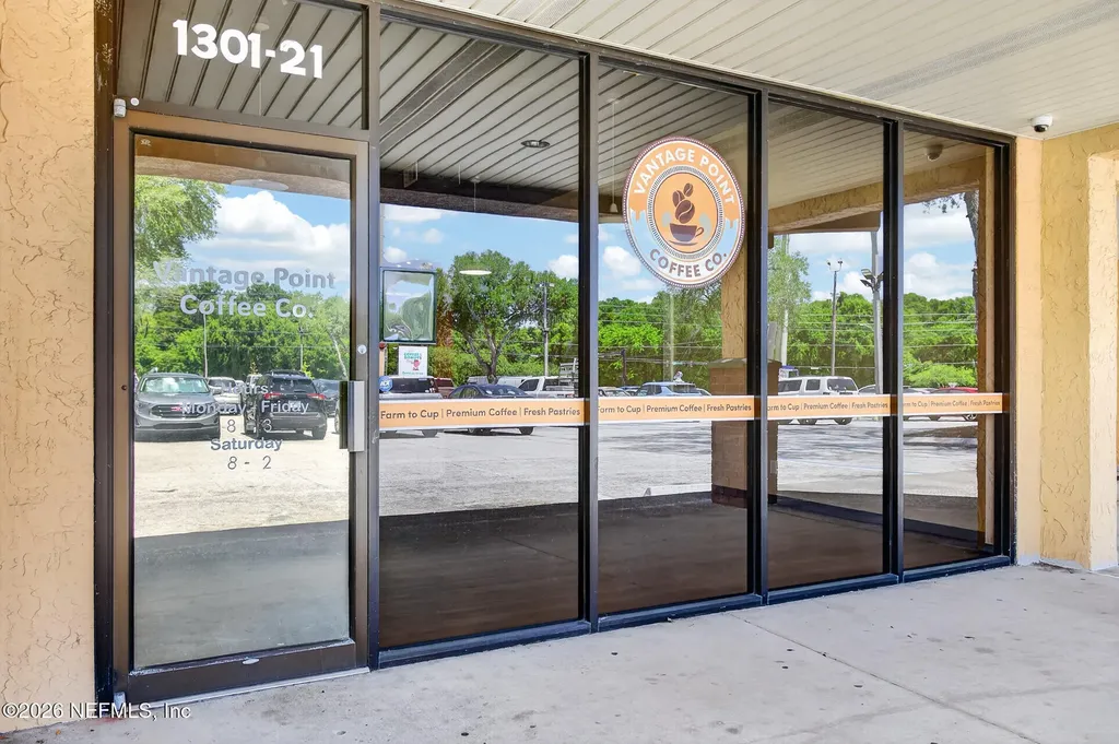 1301 Monument Road Jacksonville FL 32225