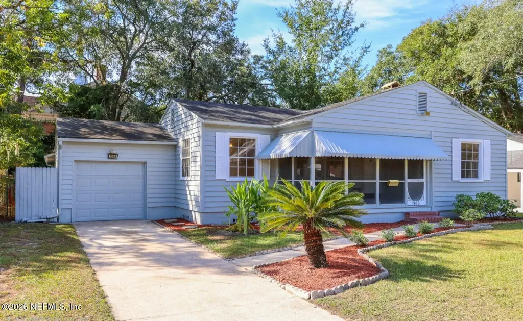 1966 Lakewood Circle S Jacksonville FL 32207
