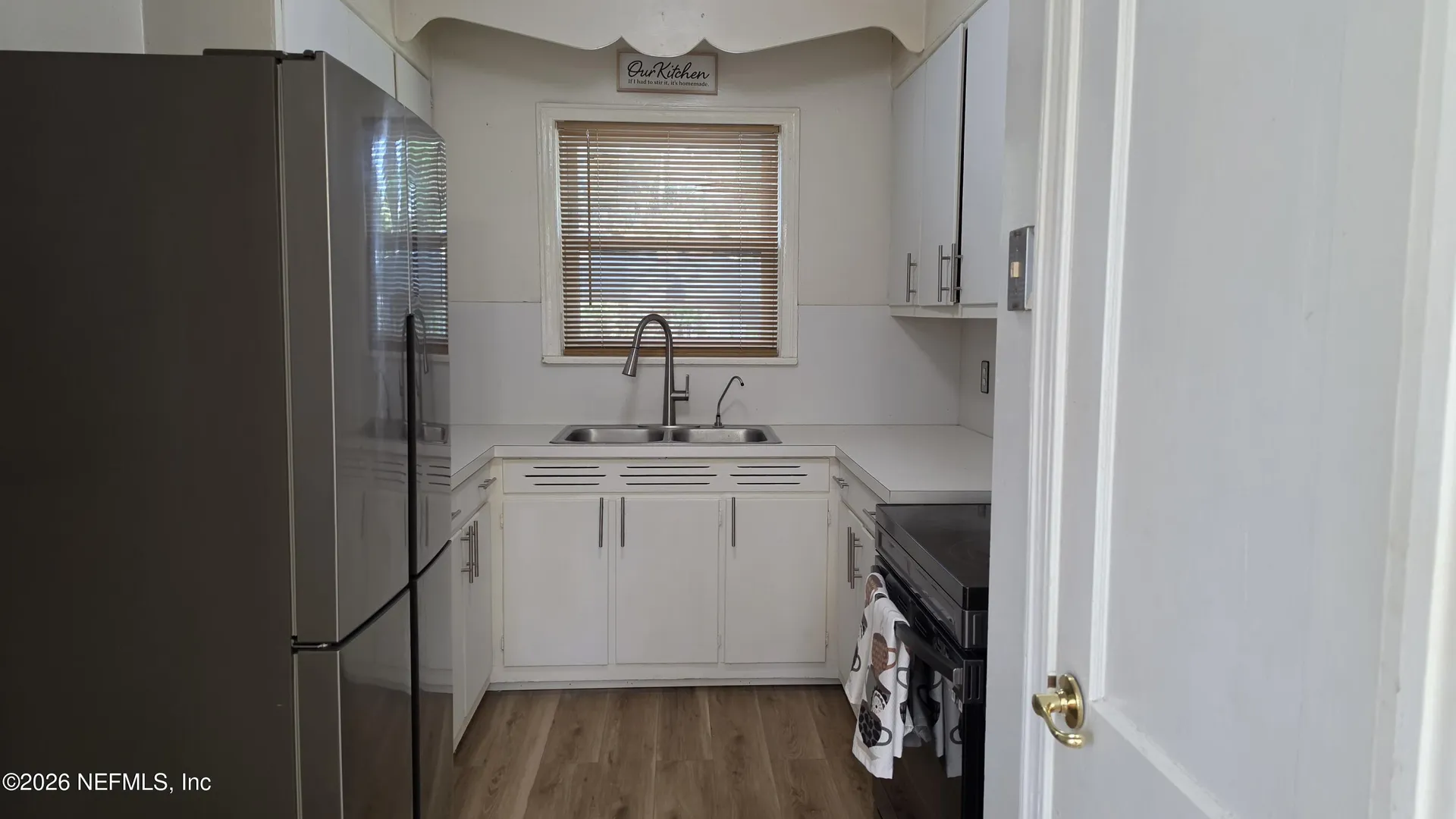 1966 Lakewood Circle S Jacksonville FL 32207