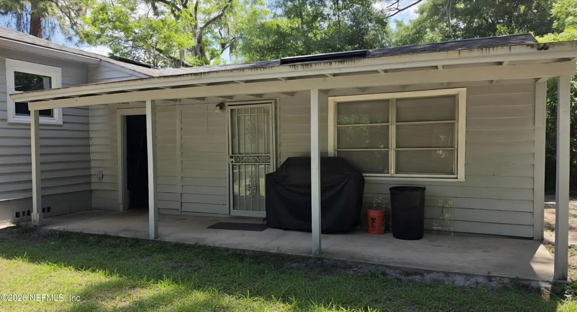 1966 Lakewood Circle S Jacksonville FL 32207