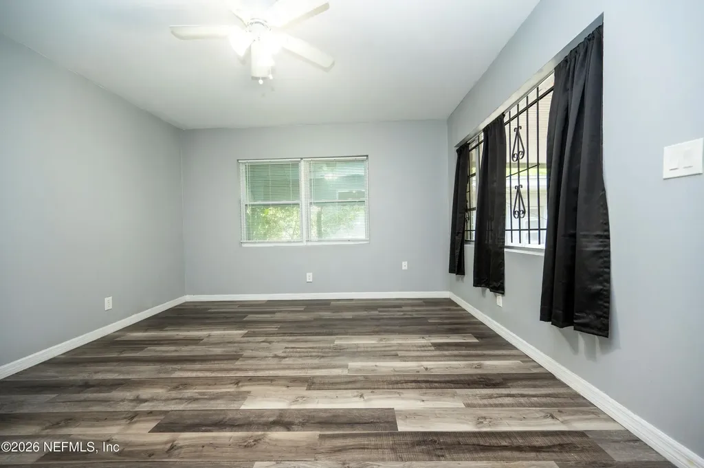 1494 8th Street W Jacksonville FL 32209